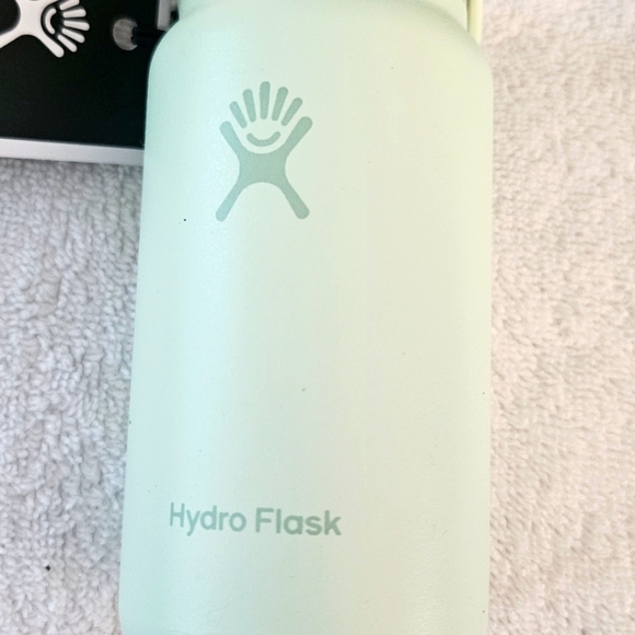 New W Tags Set Of 3 Hydroflask Micro Minis 6.7 Oz. Micro Hydro Twist Top - Picture 5 of 8